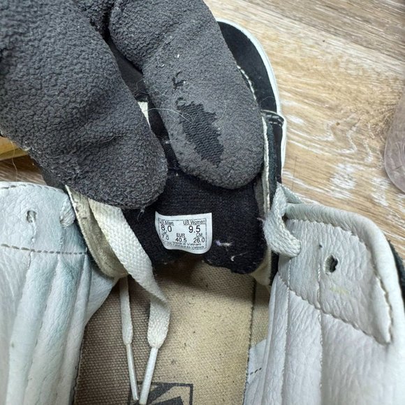 Vans Off The Wall Black Suede Floral Print High Tops Women's Size 9.5/Men's 8 - Picture 5 of 7